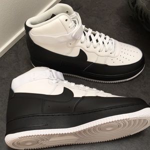 Nike Air Force 1 Size 9